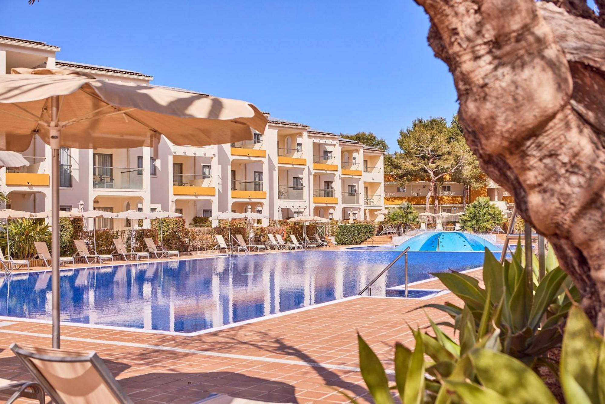 Zafiro Tropic Aparthotel Port de Alcudia  ภายนอก รูปภาพ