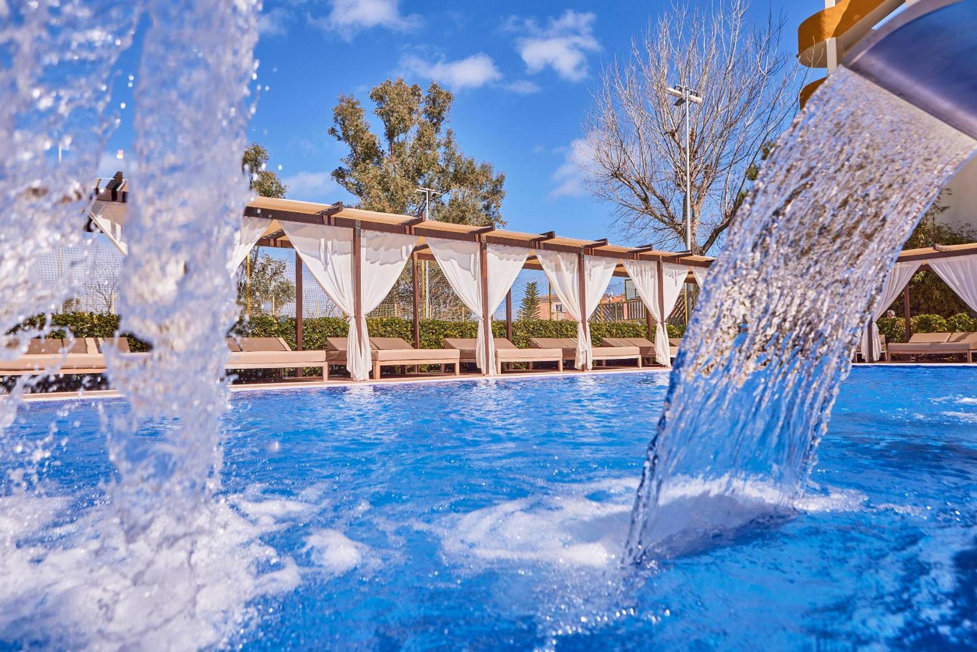 Zafiro Tropic Aparthotel Port de Alcudia  ภายนอก รูปภาพ