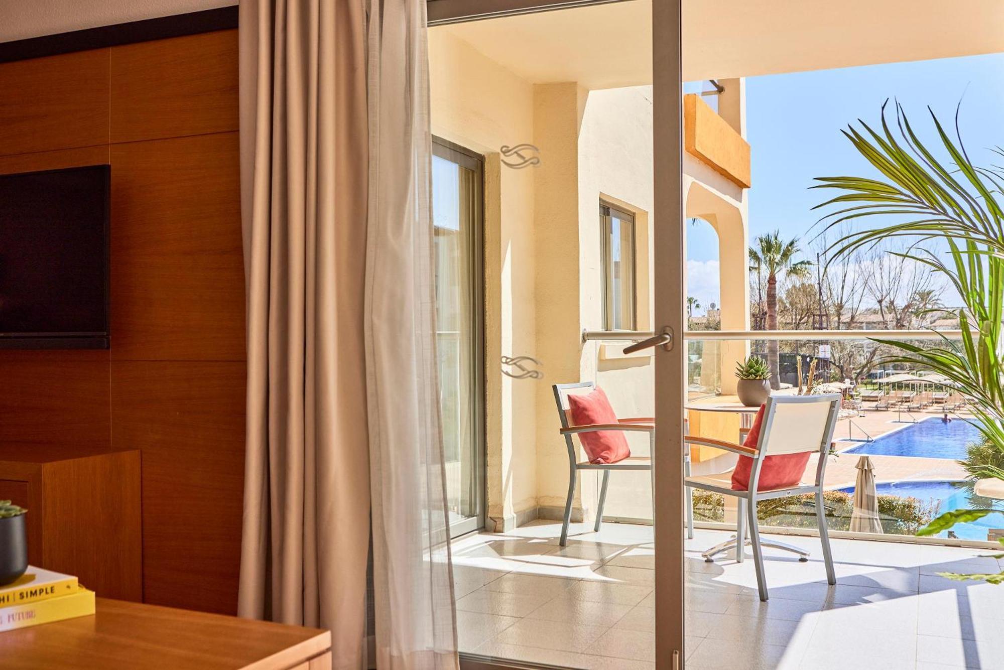 Zafiro Tropic Aparthotel Port de Alcudia  ภายนอก รูปภาพ
