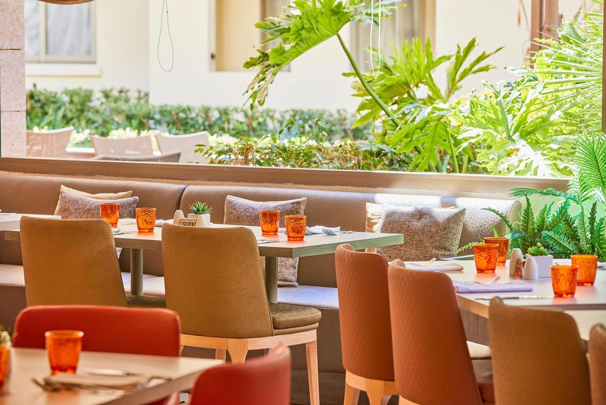 Zafiro Tropic Aparthotel Port de Alcudia  ภายนอก รูปภาพ