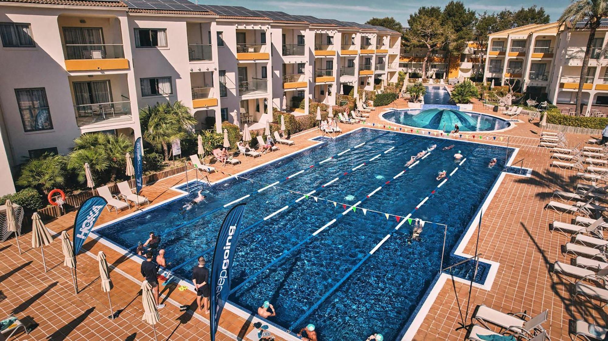 Zafiro Tropic Aparthotel Port de Alcudia  ภายนอก รูปภาพ